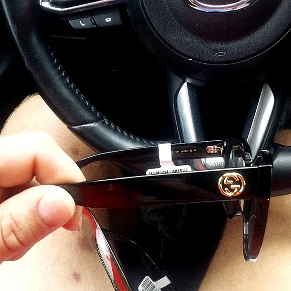 Gucci Woman's Sunglasses New - Picture 3 of 4